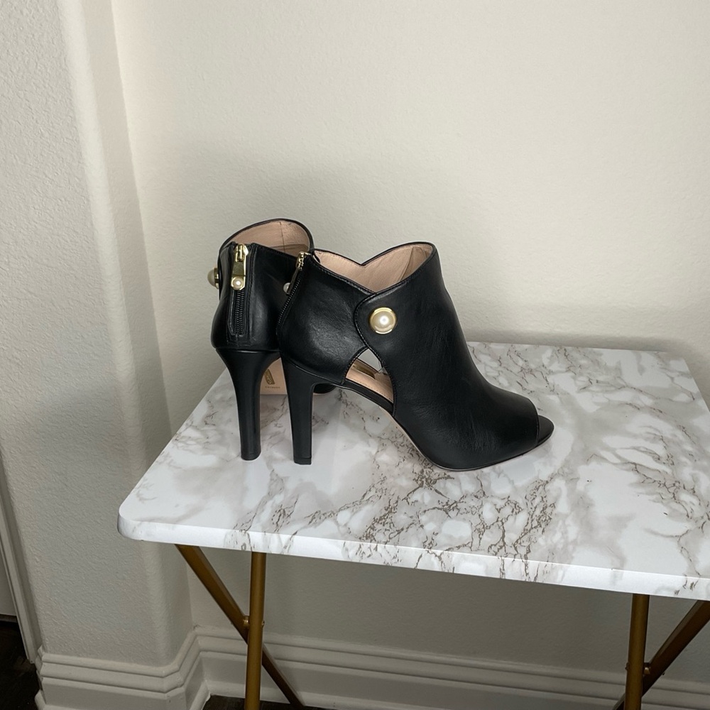 Louise et Cie Black Heeled Ankle Boots